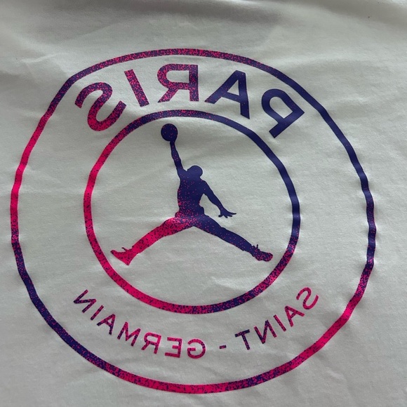 JORDAN MEN PARIS SAINT-GERMAIN LONG SLEEVES TEE (WHITE) - Picture 2 of 6